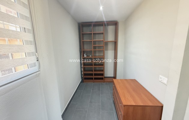 Resale - Villa - Villamartin - Villamartín