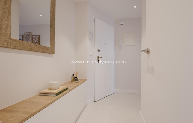 Long Term Rental - Apartment / flat - Torrevieja - Playa del Acequión