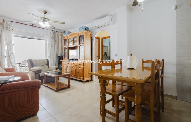 Herverkoop - Appartement / flat - Torrevieja - Playa del Acequión