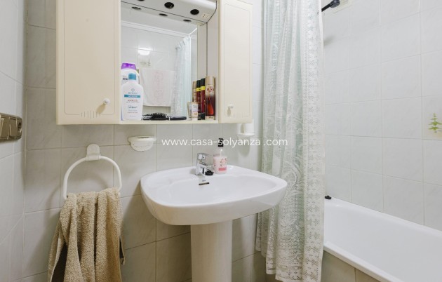 Herverkoop - Appartement / flat - Torrevieja - Playa del Acequión