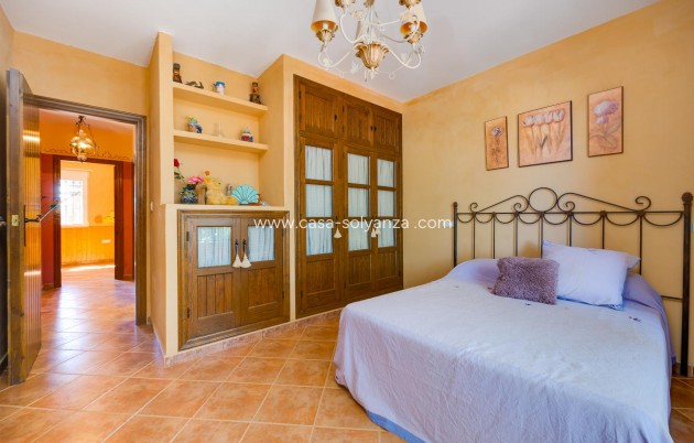 Herverkoop - Villa - San Miguel de Salinas - Inland