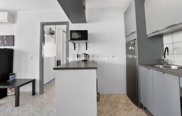 Herverkoop - Appartement / flat - Torrevieja - Doña Ines