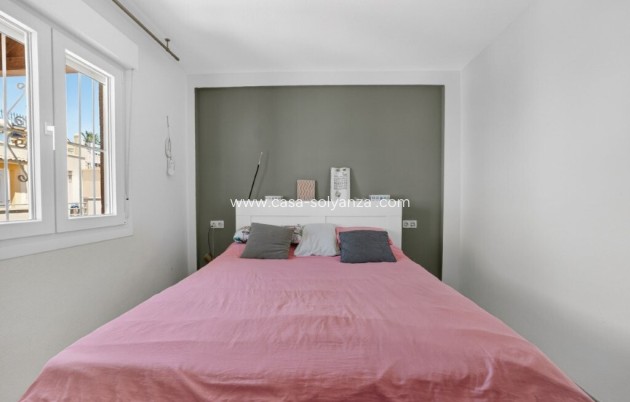 Herverkoop - Appartement / flat - Torrevieja - Doña Ines
