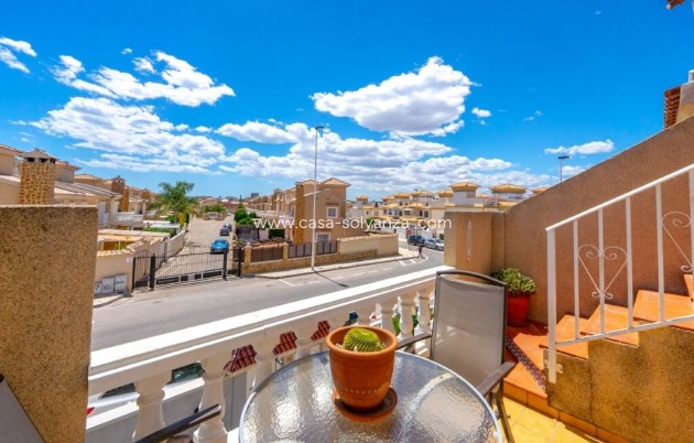 Herverkoop - Herenhuis - Torrevieja - Aguas nuevas