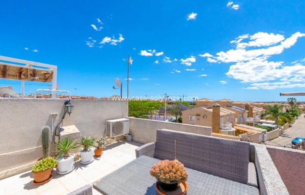 Herverkoop - Herenhuis - Torrevieja - Aguas nuevas