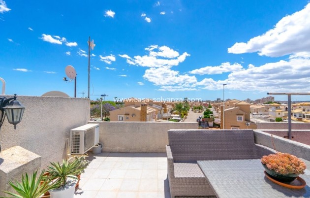 Herverkoop - Herenhuis - Torrevieja - Aguas nuevas