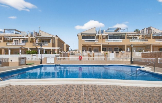 Herverkoop - Herenhuis - Torrevieja - Aguas nuevas