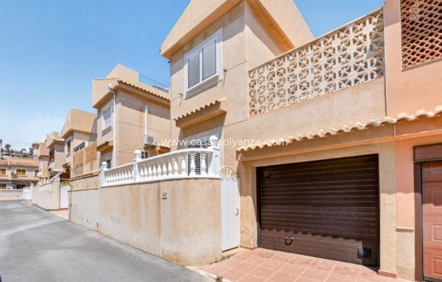 Herverkoop - Herenhuis - Torrevieja - Cabo cervera