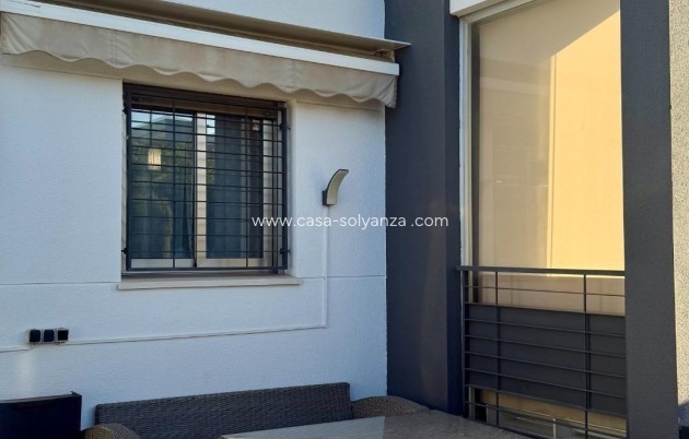 Herverkoop - Herenhuis - Torrevieja - Aguas nuevas