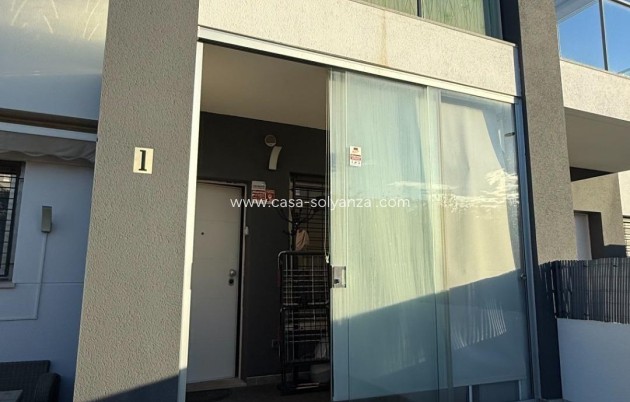 Herverkoop - Herenhuis - Torrevieja - Aguas nuevas