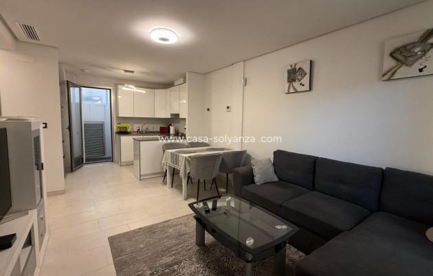 Herverkoop - Herenhuis - Torrevieja - Aguas nuevas