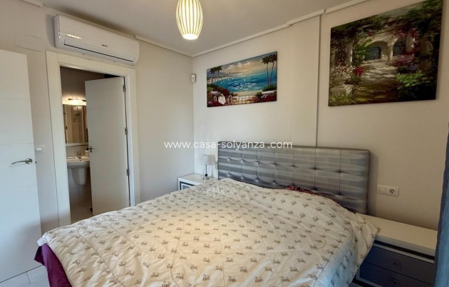 Herverkoop - Herenhuis - Torrevieja - Aguas nuevas