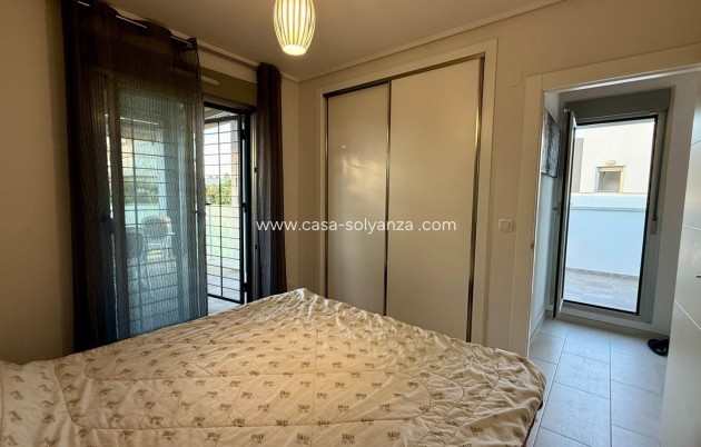Herverkoop - Herenhuis - Torrevieja - Aguas nuevas