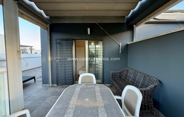 Herverkoop - Herenhuis - Torrevieja - Aguas nuevas