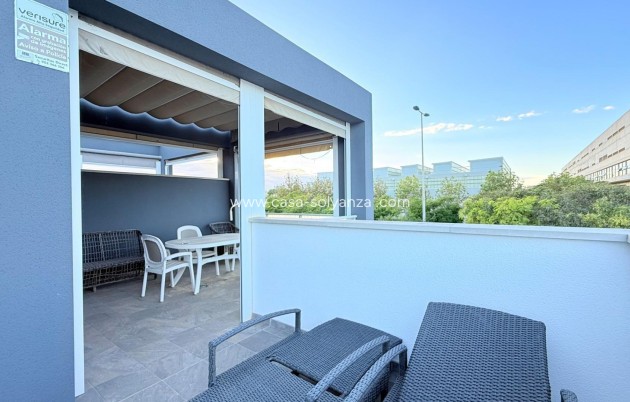 Herverkoop - Herenhuis - Torrevieja - Aguas nuevas