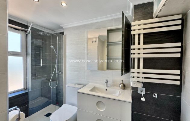 Herverkoop - Appartement / flat - Orihuela Costa - Punta Prima