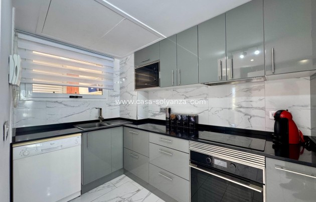 Herverkoop - Appartement / flat - Orihuela Costa - Punta Prima
