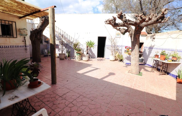 Herverkoop - Villa - Heredades - Heredades - Village