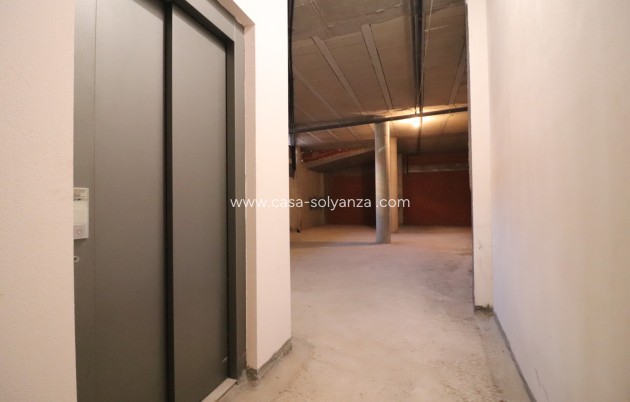 Herverkoop - Commercial (Freehold) - Rojales - Rojales - Village