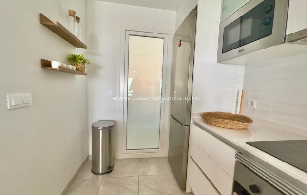 Herverkoop - Appartement / flat - Orihuela Costa - Las Filipinas