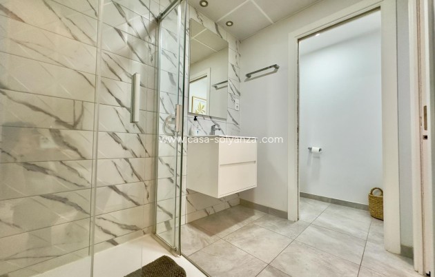 Herverkoop - Appartement / flat - Orihuela Costa - Las Filipinas