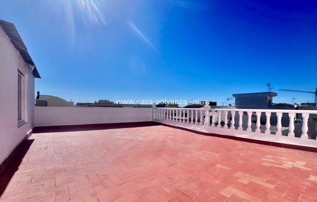 Herverkoop - Appartement / flat - Pilar de la Horadada - pueblo