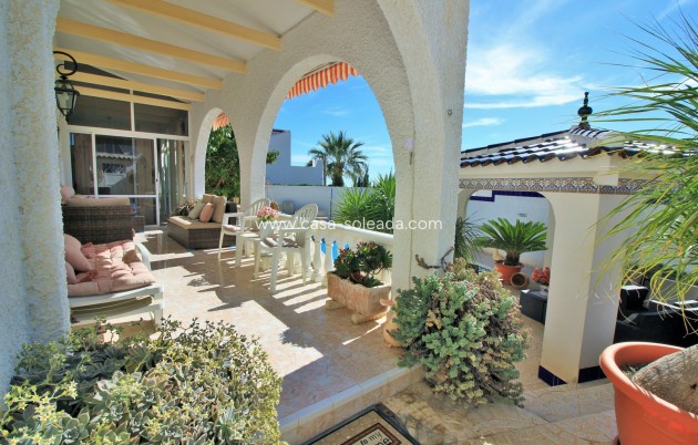 Wiederverkauf - Villa - Villamartin - Villamartín