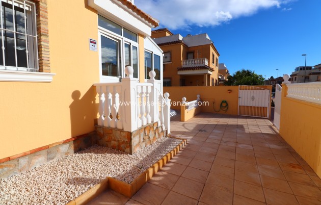 Herverkoop - Quad Villa - Ciudad Quesada - Lo Marabu