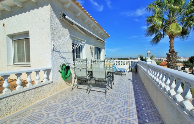 Wiederverkauf - Villa - Villamartin - Villamartín