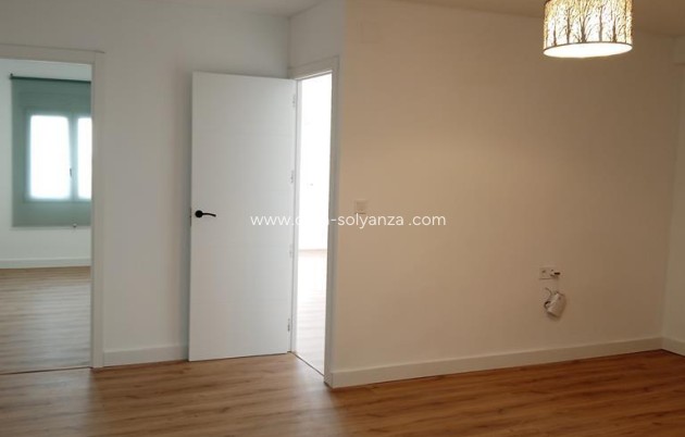 Herverkoop - Appartement / flat - Torrevieja - El Molino