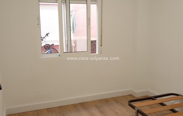 Herverkoop - Appartement / flat - Torrevieja - El Molino