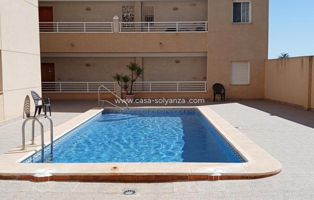 Herverkoop - Appartement / flat - Los Montesinos - PUEBLO CENTRO