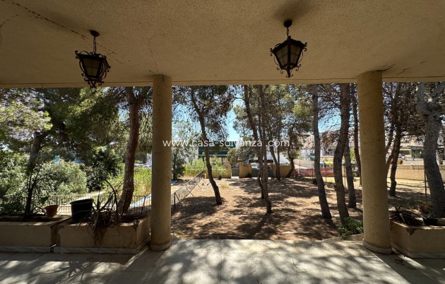 Herverkoop - Villa - Torrevieja - Costa Blanca