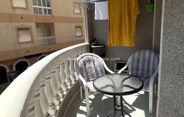 Herverkoop - Appartement / flat - Torrevieja - Acequion