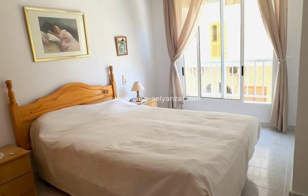Herverkoop - Appartement / flat - Torrevieja - Acequion