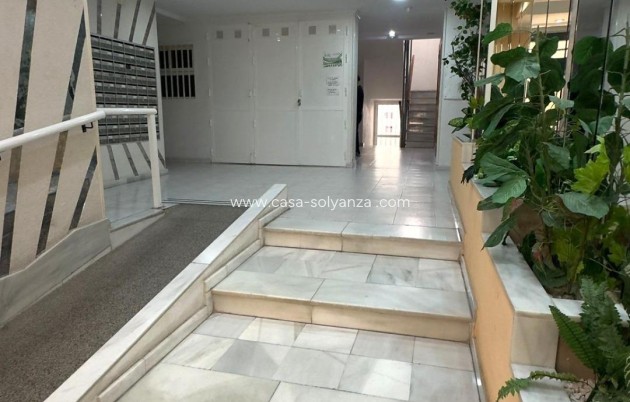 Herverkoop - Appartement / flat - Torrevieja - Acequion