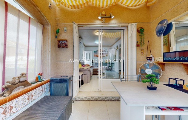 Herverkoop - Villa - San Miguel de Salinas - 03193