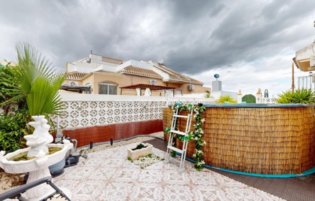 Herverkoop - Villa - San Miguel de Salinas - 03193