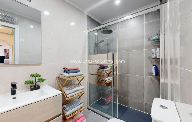 Herverkoop - Villa - San Miguel de Salinas - 03193