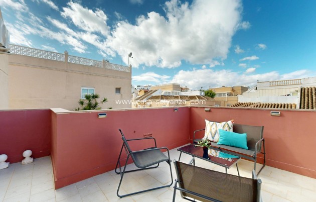 Herverkoop - Villa - San Miguel de Salinas - 03193