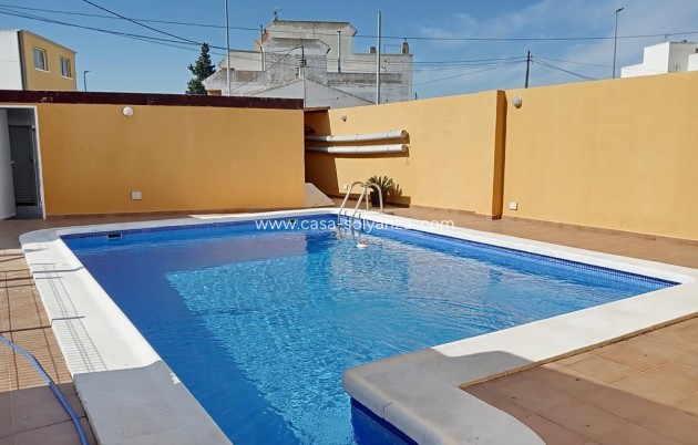 Herverkoop - Villa - Los Montesinos - PUEBLO CENTRO
