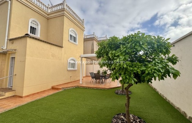 Resale - Villa - Torrevieja - Costa Blanca