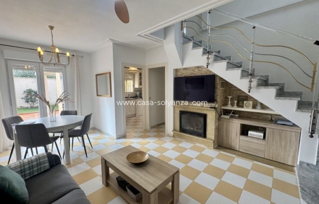 Resale - Villa - Torrevieja - Costa Blanca