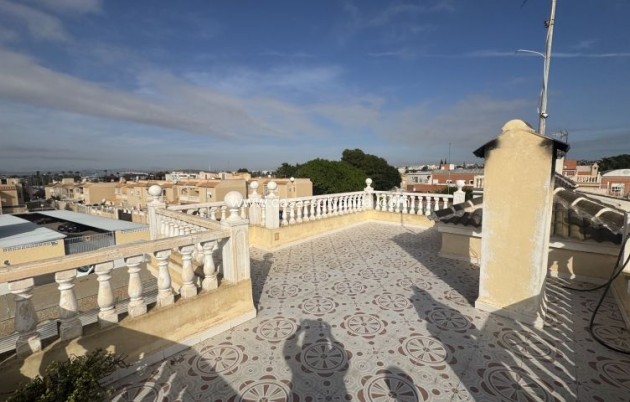 Resale - Villa - Torrevieja - Costa Blanca