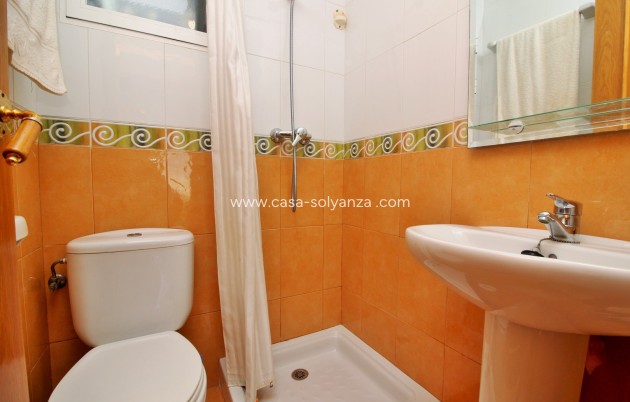 Resale - Apartment / flat - Cabo Roig