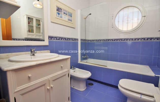 Resale - Apartment / flat - Cabo Roig