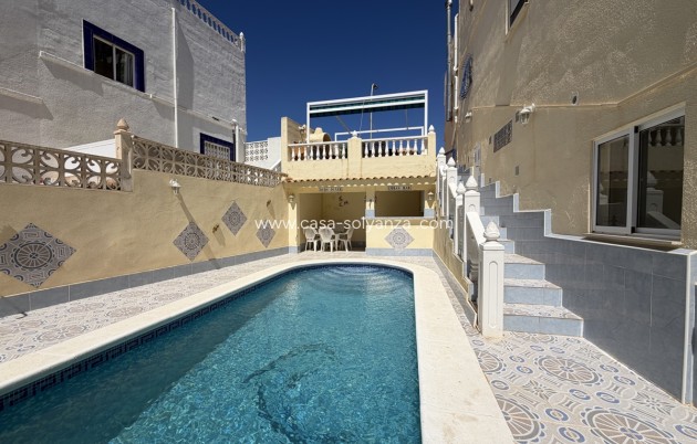 Herverkoop - Herenhuis - San Miguel de Salinas
