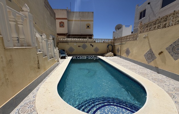 Herverkoop - Herenhuis - San Miguel de Salinas