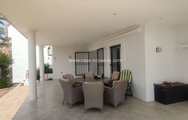 Wiederverkauf - Kommerziell - Ayora