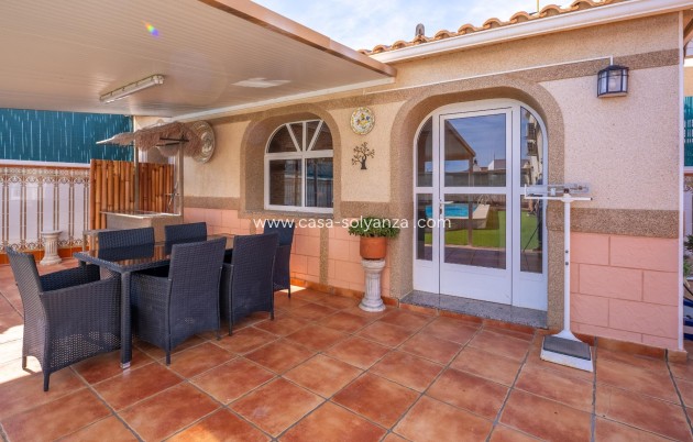 Herverkoop - Villa - Torrevieja - El chaparral
